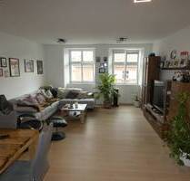 Moderne 2,5-Zimmer-Wohnung mit EBK in kernsaniertem Altbau Whg4 - ab sofort frei - Dinkelsbühl