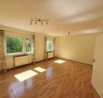 Helle 3-4-Zimmer-Wohnung in Frankfurt Höchst, renoviert, provisionsfrei, Erbpacht