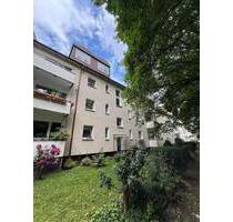 Renovierte 2,5 Zimmerwohnung mit Balkon in Ahrensburg