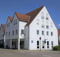 TOPLAGE: attraktive Laden-Büro-Praxisfläche in zentraler Lage Langenaus zu vermieten!