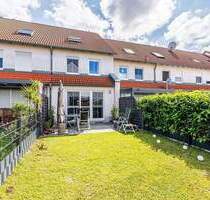 OHNE MAKLER: gepflegtes RMH aus BJ 2000 mit Garten und Stellplätzen. Bezugsfrei. - Bamberg