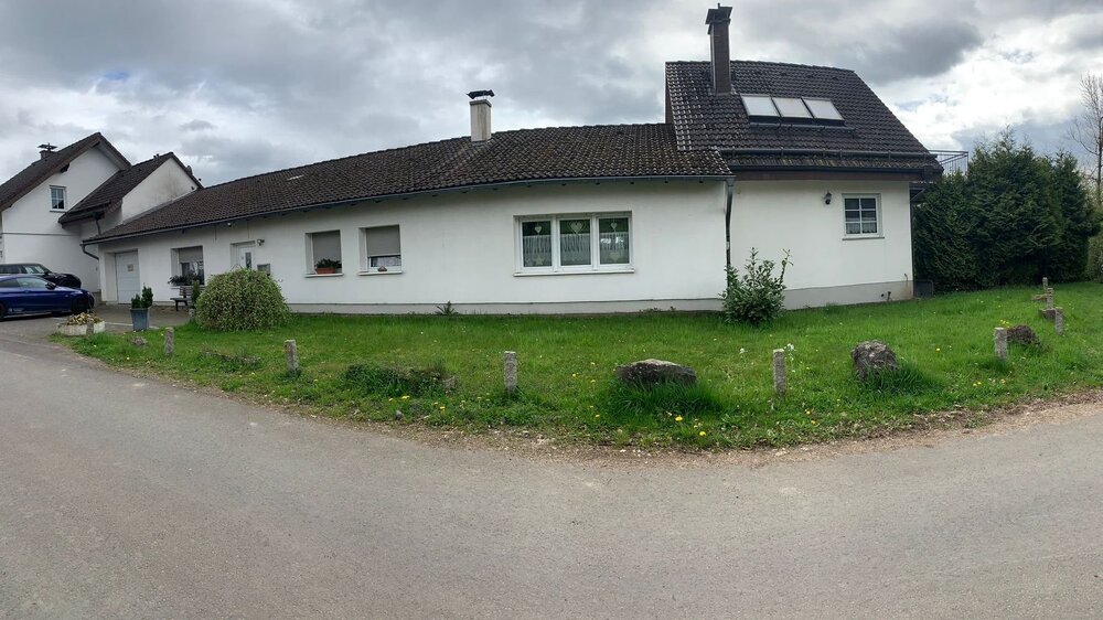 Vermietung-Einfamilienhaus mit Garage in Meinerzhagen-Wilkenberg 14a