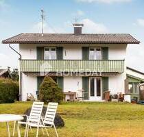 Blick aufs Wasser: EFH mit großzügigem Garten und vielseitigem Raumangebot - Lechbruck am See
