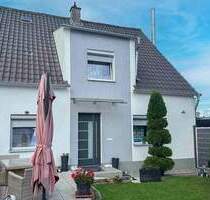 Sehr gepflegtes Einfamilienhaus in zentraler Lage von Manching.