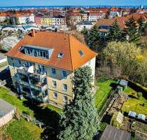 Gemütliche Dachgeschosswohnung mit EBK in Dresden-Cotta