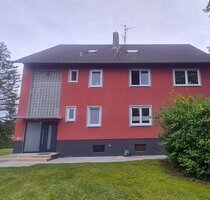Gepflegte 3 Zimmer Dachgeschoss-Wohnung - 90584 ALLERSBERG