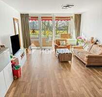 Lichtdurchflutete Familienwohnung mit sonniger Loggia, 4 Zimmern und gepflegter Ausstattung - Sankt Augustin Mülldorf