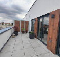 Hochwertige 3-Zi.-Etagenwohnung mit großer Dachterrasse, provisionsfrei, zentrale Lage - Pocking
