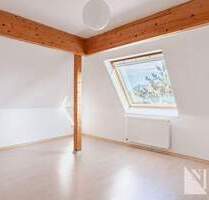 Gepflegt und einzugsbereit - Dachgeschosswohnung in Lüneburg