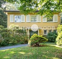 Attraktives Familienhaus mit großem Garten in HH-Hochkamp - Hamburg Nienstedten