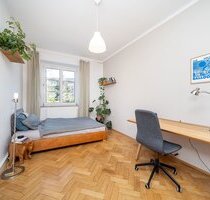 Denkmalgeschützte Rarität in Laim. Liebevolle 3,5-Zi.-Altbauwhg. mit Wohnküche & luftige Deckenhöhe. - München