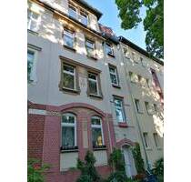 Diskret vermarktet: Altbau-MFH mit ca. 220?m² Wfl., 4 WE & Ausbaupotenzial - Faktor ca. 20 - Berlin Borsigwalde