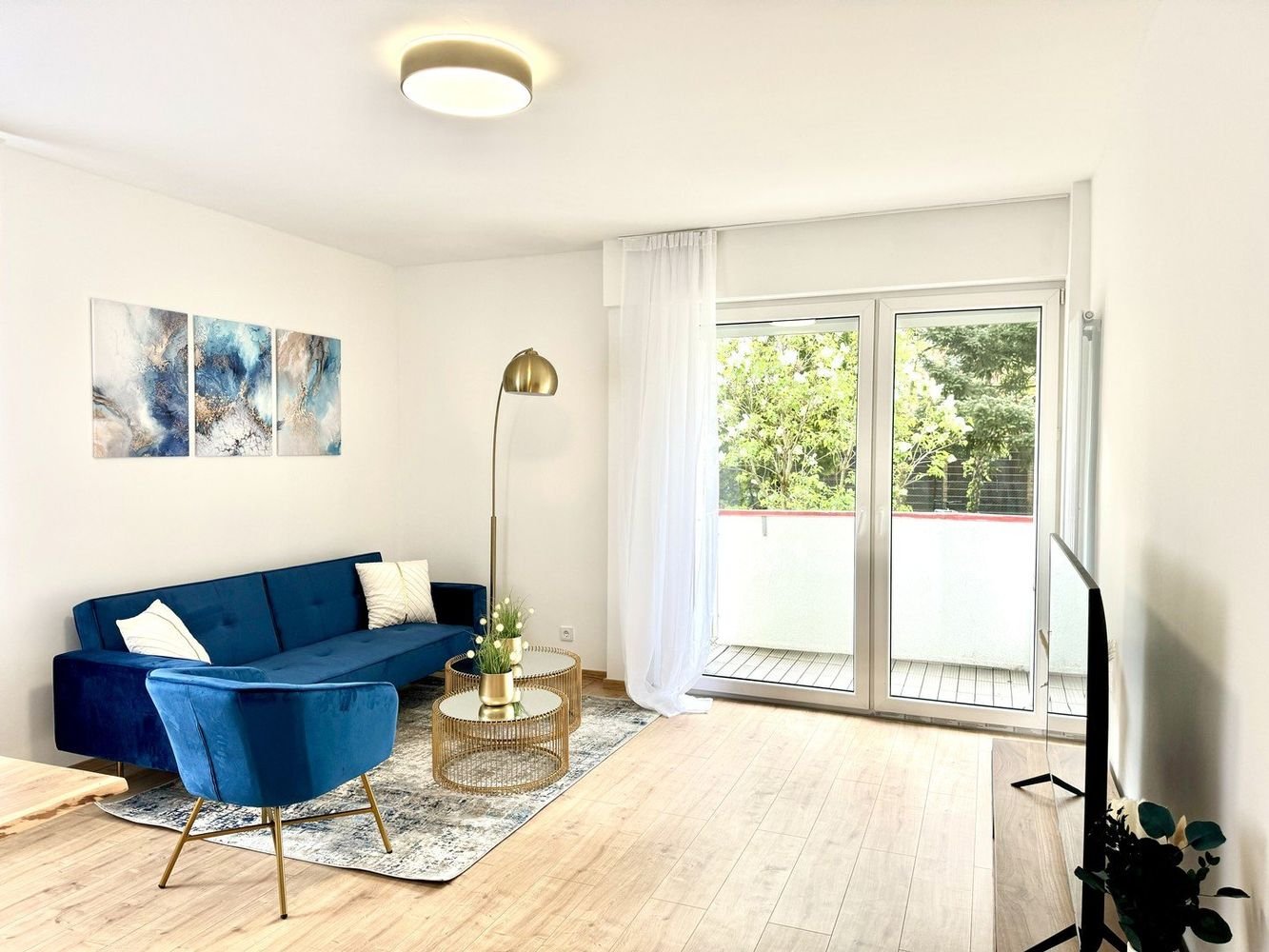 Top Lage, neue Wohnung mit Balkon - Berlin Schöneberg