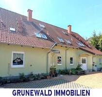 Zwei Doppelhaushälften mit insgesamt vier Wohneinheiten, Garten und Stellplätzen - Dornburg-Camburg