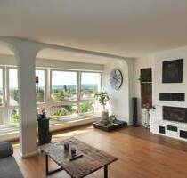 WOHNJUWEL MIT EINER HAUTPTWOHNUNG UND EINER EINLIEGERWOHNUNG - Salem Neufrach