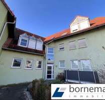 Schwanstetten! Gemütliche DG-ETW, 2-Zi., vermietet, Spitzboden + 2 Stellplätze!