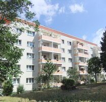 Bezugsfertig sanierte 3-Raum-Wohnung mit Balkon im Grünen - Großenhain