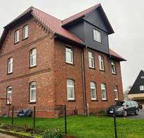 Eigentumswohnung mit Stellplatz im Erdgeschoss eines Dreifamilienhauses - Wolfsburg Fallersleben
