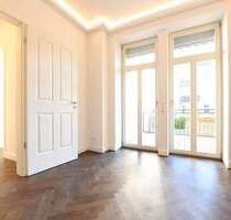 Singletraum mit großem Balkon! + Erstbezug + Fußbodenhzg. + Parkett + Wanne & Dusche + LED-Licht - Leipzig Gohlis-Mitte