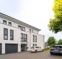 Exklusive 3 ZKB Wohnung mit Bad en Suite und 2 Balkonen in Bad Zwischenahn