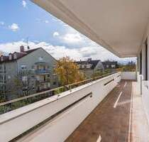 **Heike Borchers Immobilien**Geräumiger Wohnsinn mit hübscher Ausstattung**inkl. großem Ost-Balkon** - Unterhaching