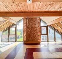 Individuelle und ansprechende Architektur garantiert! - DG-Whg. in Gemünden am MainWernfeld - - Gemünden am Main / Wernfeld