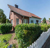 SfKW - Großzügiges Einfamilienhaus - 230 m2 Wohnfläche - Garage - Doppel-Carport - 800 m2 Grundstücksgröße - nahe Landgasthof Lostau