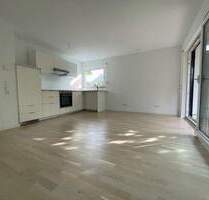 Moderne 2-Zimmer EG-Wohnung mit Terrasse + Parkplatz - Bietigheim-Bissingen