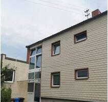 RESERVIERT - 2 Familienhaus mit Büroeinheit, Garage und Parkplätzen - Ludwigshafen am Rhein / Edigheim