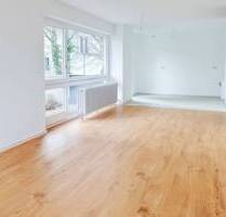 Ihr neues Zuhause - Stilvolle, kernsanierte 2-Zimmer-Wohnung mit zwei Balkonen in Harlaching - München