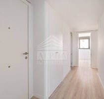 *CHARMANT* Modernisierte 2-Zimmer-Wohnung mit Stellplatz und Einbauküche - Schechingen