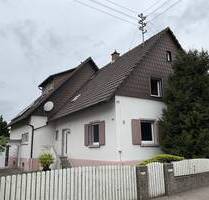 Drei Familienwohnhaus mit schönem Garten in Neuried-Ichenheim