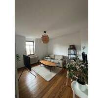 Reserviert !!! Schöne 2 12 ZKB Altbau, mitten im Herzen von Oberursel