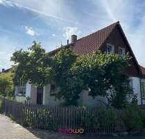 Mehr als nur eine Doppelhaushälfte - Haus mit Wintergarten, Kamin & Traumgarten - Helmstedt