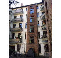 Tolle Altbauwohnung in zentraler Lage von Kassel mit Balkon