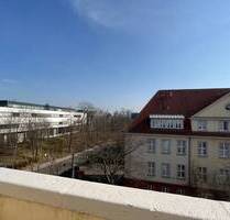 4-Zi-DG-Whg. mit Blick über die Stadt ... nach eigenen Vorstellungen renovieren und dann genießen !! - Erfurt Brühlervorstadt