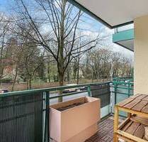 IDYLLISCH WOHNEN MIT BLICK INS GRÜNE - EIGENTUMSWOHNUNG MIT BALKON UND TG STELLPLATZ - Köln Ehrenfeld
