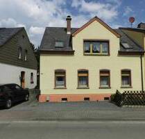 Teilsaniertes EFH mit Grundstück, Zufahrt, Garage und Werkstatt in ländlicher Lage zu verkaufen! - Heinsdorfergrund Unterheinsdorf