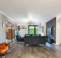 Viel Platz für Ihre Familie - Großzügiges Einfamilienhaus in Flughafennähe - Ratingen Tiefenbroich