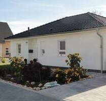 Ostsiedlung Sangerhausen; 2 schöne Grundstücke, 1x Bungalow; 1x Stadthaus