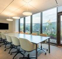 Durchgehender Zugang zu Großraumbüros für 10 Personen in Spaces The Docks - Frankfurt am Main Ostend