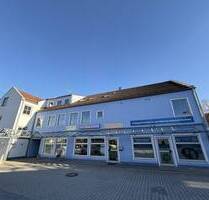 Wohnen und Arbeiten - Große Wohnung mit separatem Büro oder Gästeapartment in Nittendorf!