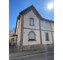 Doppelhaushälfte mit Charme im Herzen der Felkestadt - Bad Sobernheim