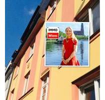 ~ Kleine 2-Zimmer-Wohnung, Hochwertig: Parkett, Badewanne, Balkon und Einbauküche ~ - Schwerin Weststadt