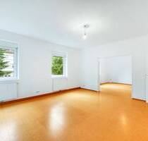 +++ grün & zentrumsnah - Korkböden - Hochparterre (EG) & Gemeinschafts-Garten - inklusive Garage +++ - Ludwigsburg West