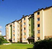 Am Stresemannplatz - gemütliche 2-Zimmer-Wohnung in der Fürther Südstadt, Herrnstr. 85 - mit Loggia und Aufzug - ohne Maklerprovision
