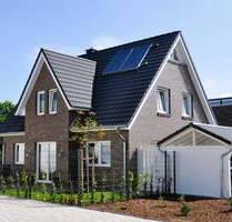 Harmonie von Tradition und Innovation: Neubau eines Einfamilienhauses im Friesengiebel-Stil - Oldenburg / Osternburg Drielakermoor
