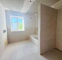 Helle 3-Zimmer-Wohnung im Erdgeschoss mit großzügigem Garten - Großmehring