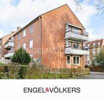 Etagenwohnung mit Balkon und 2 Bädern an der Hamburger Stadtgrenze - Norderstedt Garstedt