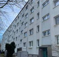 frisch vollsanierte 3-Raum-Wohnung im 4. OG - Schwerin Lankow